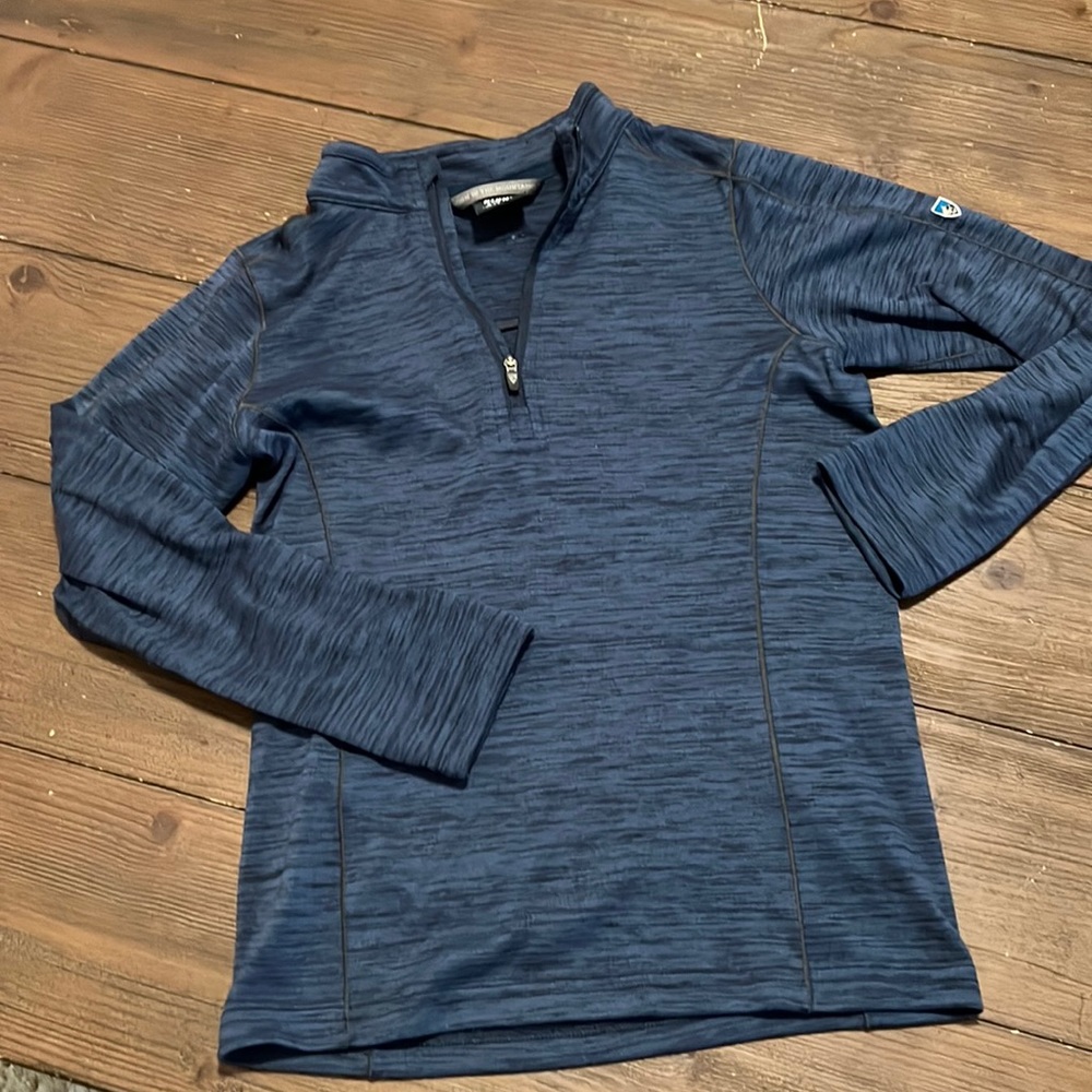 Boys shirt sz small 7-8